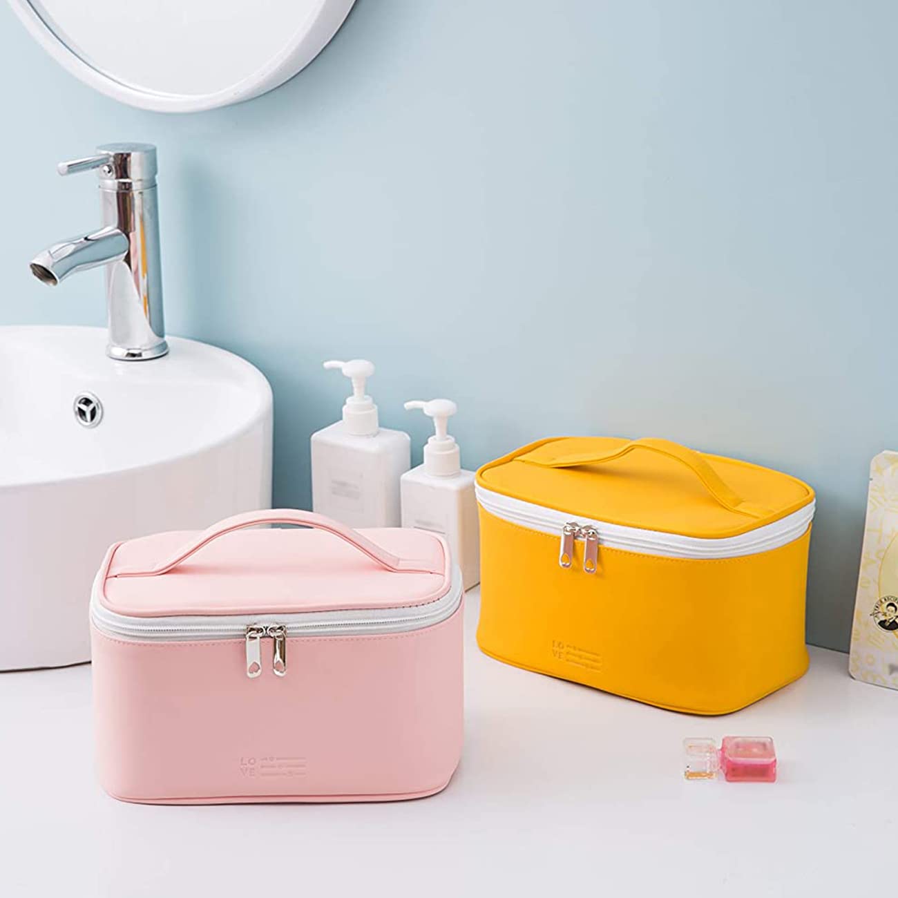 Meiyuuo Cute Makeup Bag Small Cosmetic Bags for Women Girls Gift for Teens Medium Pouch for Purse Essentials Toiletry Zip Pouch PU Waterproof Organizer Case (Cow Print)