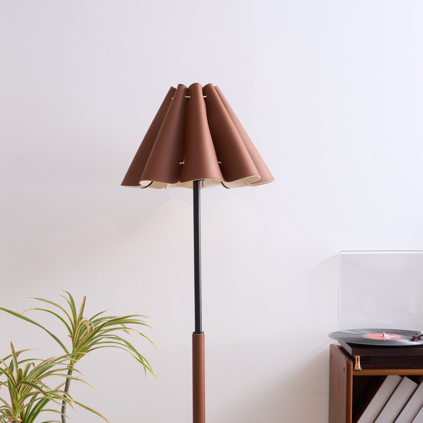 Floor Lamp with Leather Lampshade-4