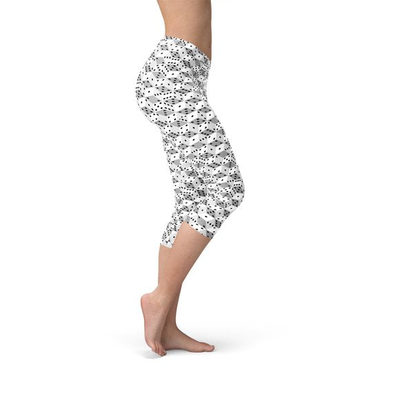 Women Black and White Dice Capri Leggings