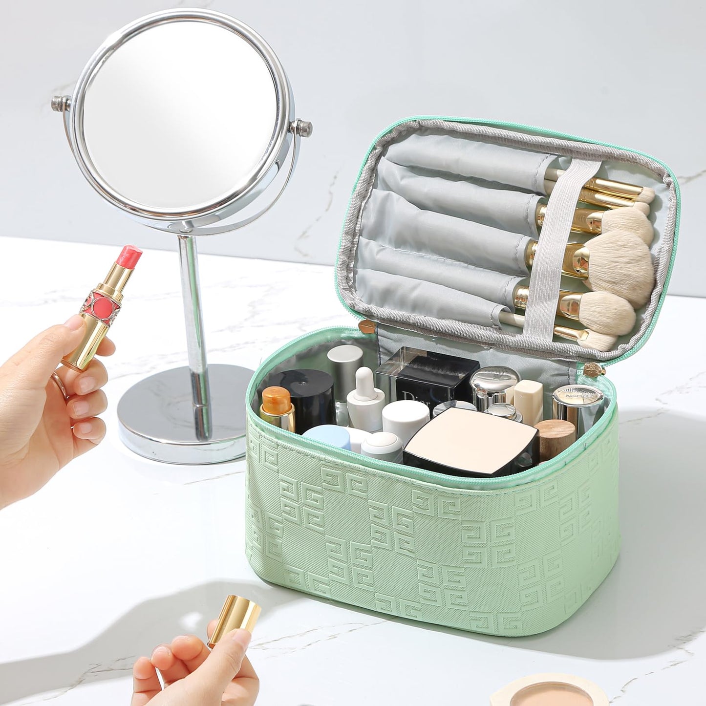 Meiyuuo Cute Makeup Bag Small Cosmetic Bags for Women Girls Gift for Teens Medium Pouch for Purse Essentials Toiletry Zip Pouch PU Waterproof Organizer Case (Cow Print)