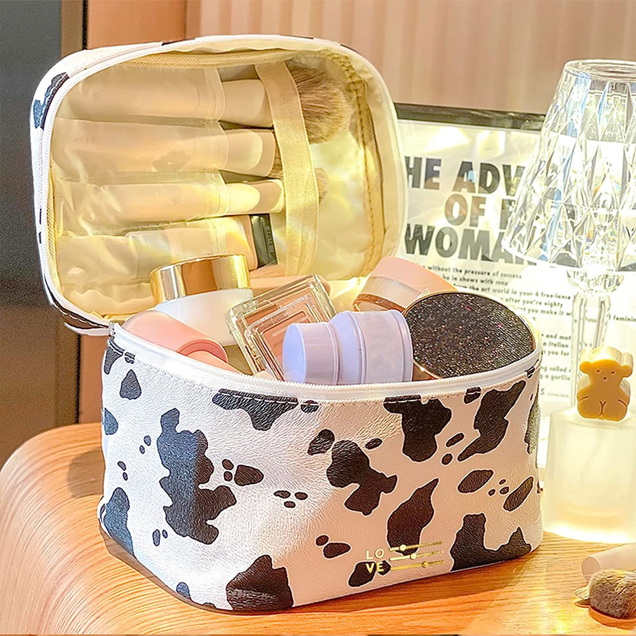 Meiyuuo Cute Makeup Bag Small Cosmetic Bags for Women Girls Gift for Teens Medium Pouch for Purse Essentials Toiletry Zip Pouch PU Waterproof Organizer Case (Cow Print)