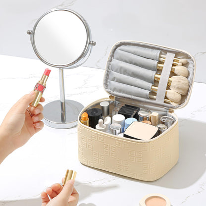 Meiyuuo Cute Makeup Bag Small Cosmetic Bags for Women Girls Gift for Teens Medium Pouch for Purse Essentials Toiletry Zip Pouch PU Waterproof Organizer Case (Cow Print)