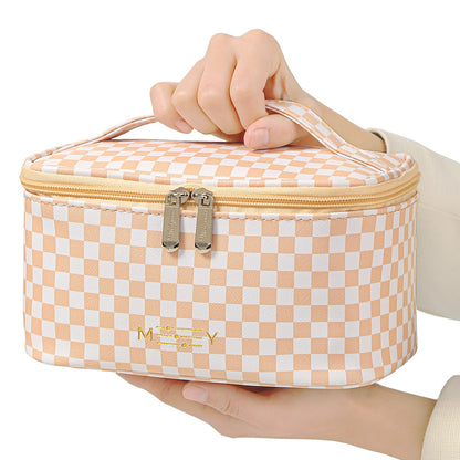 Meiyuuo Cute Makeup Bag Small Cosmetic Bags for Women Girls Gift for Teens Medium Pouch for Purse Essentials Toiletry Zip Pouch PU Waterproof Organizer Case (Cow Print)