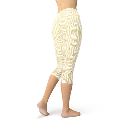 Women White Capri Leggings w/ Geometric Cubes